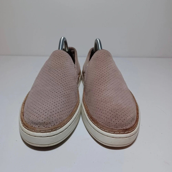UGG ADLEY PERF WOMENS FASHION SNEAKERS S/N 1018375 SUEDE COLOR MOLE SIZE 6 US - Picture 9 of 9